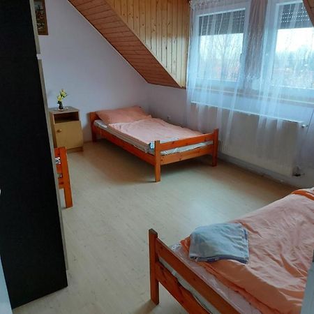 Kekturas-Tora Nyilo Badacsonyi Privat Berlemeny Hotel Badacsonytomaj Eksteriør billede